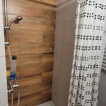 Zofiowka 农家乐 Pozezdrze