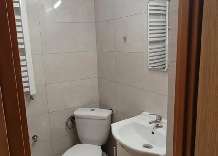 Zofiówka Gospodarstwo agroturystyczne *